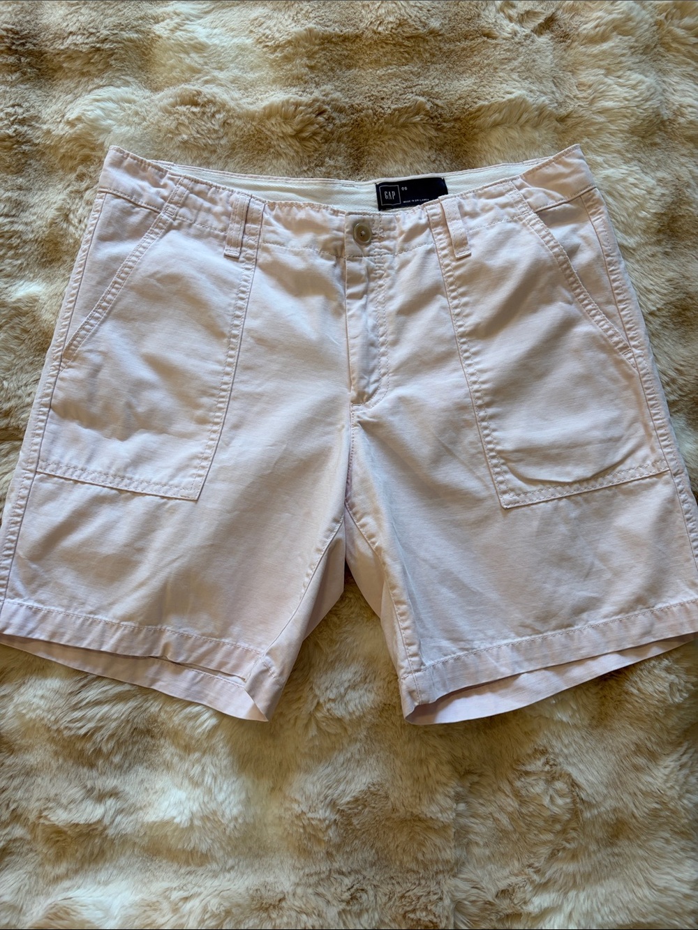 Gap light pink 7 inch inseam shorts size 6 GF Roll Utility short new babe pink